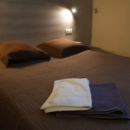 La Tente Verte Szálloda Loon-Plage